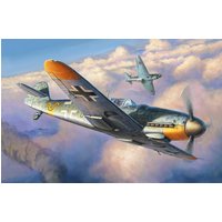 Zvezda 500784816 500784816-1:48 Messerschmitt Bf-109 G6-Plastikbausatz-Modellbausatz-Zusammenbauen-Bausatz-für Einsteiger-detailliert, Camouflage