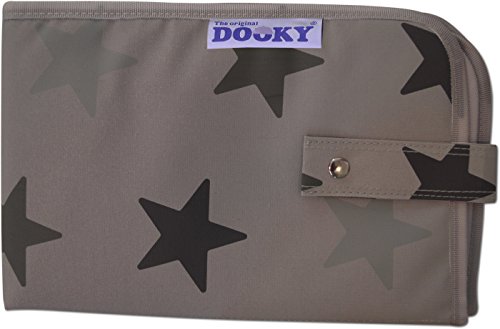 Dooky 3-in-1 Changing Pack Grey Stars, Wickelmatte für unterwegs (kompakt mit 2 Taschen zum Verstauen von Babytüchern und Windeln, stilvolles und modernes Design), grau