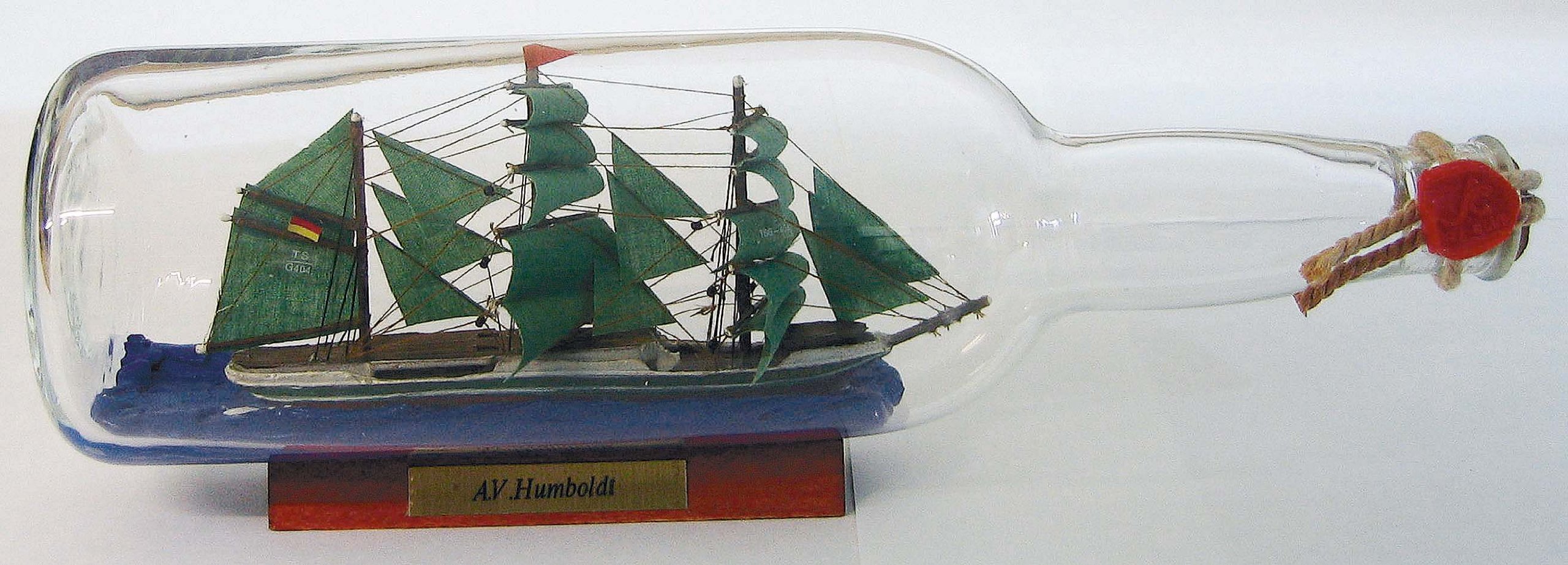 Nautic Spezial MV Flaschenschiff Alexander von Humboldt