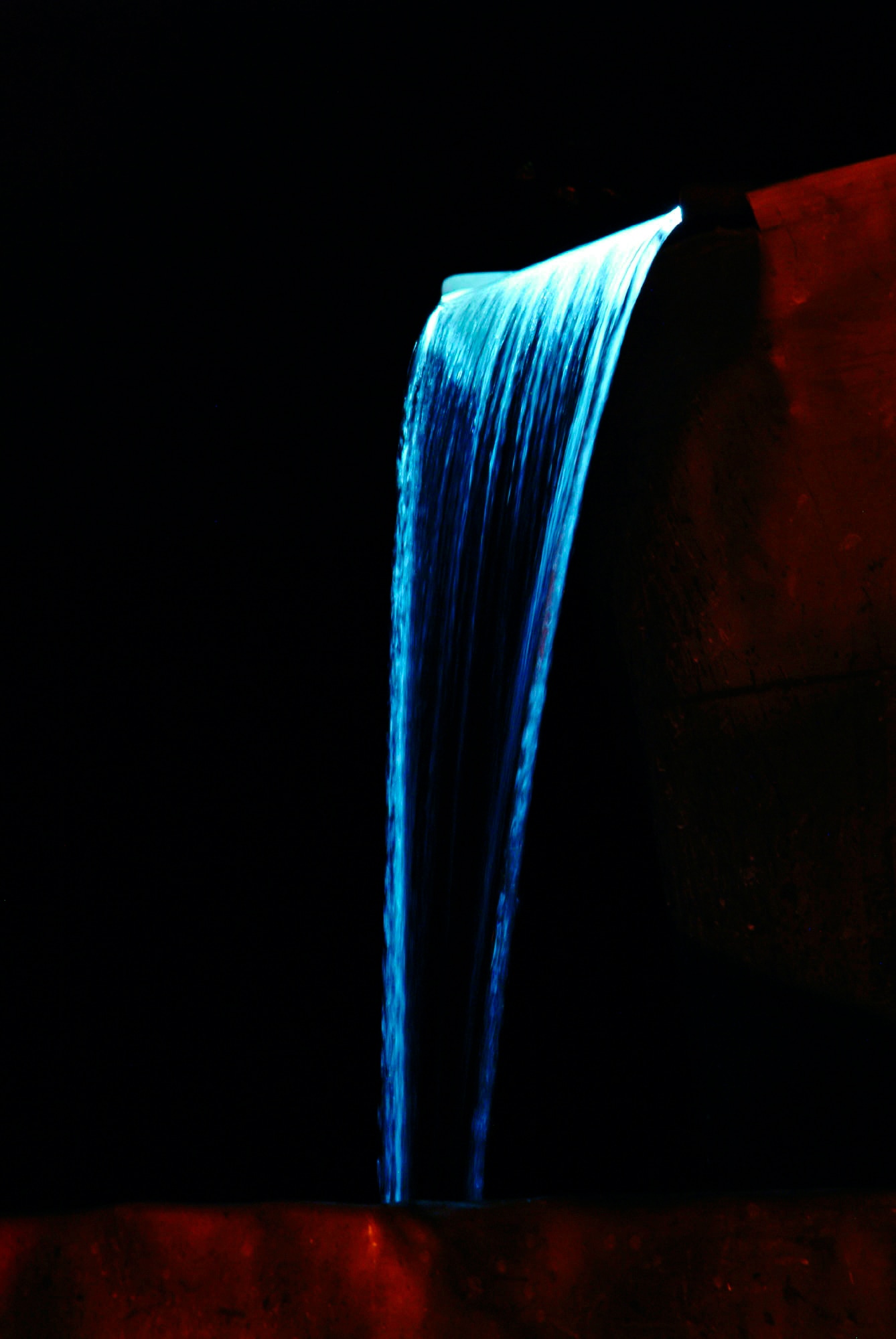 Ubbink Wasserfall "Niagara 30 LED", (Set, mit 20 LEDs; Pumpe 2300 l/h, Schlauch; Becken 65 l) 3