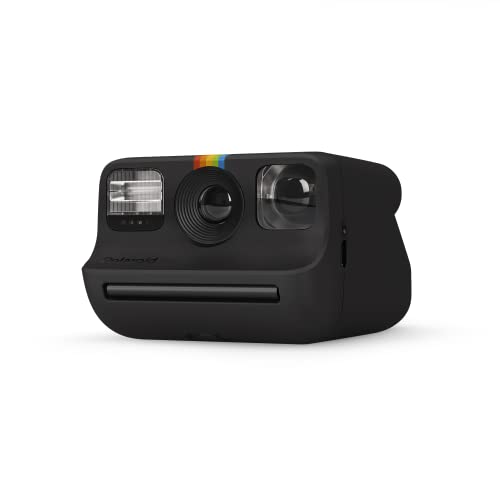 Polaroid - 9070 - Polaroid Go Instant Camera - Black