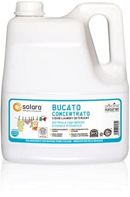 Officina Naturae Solara Bio-Flüssigwaschmittel, sehr konzentriert, geeignet für Handwäsche und Maschinenwäsche.