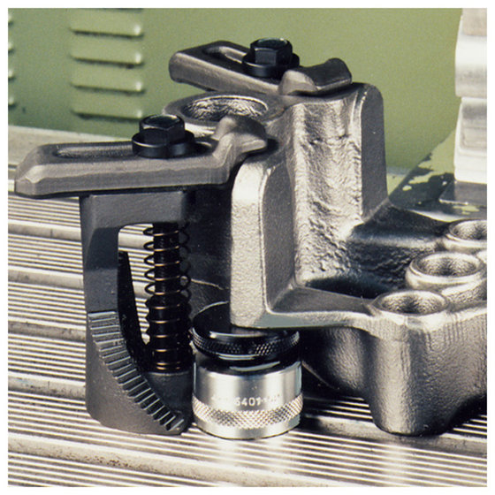 Schubstangenspanner (Druck- und Zugspanner), kleiner Winkelfuß, verzinkt und passiviert - 2,5 cm - 6841-94136