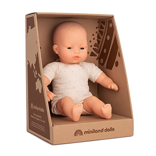 Miniland Dolls: asiatische Babypuppe, 32 cm, mit weichem Stoffkörper, in Geschenkbox
