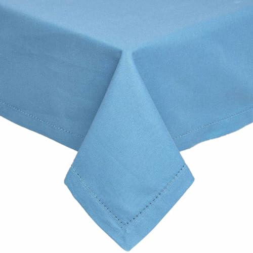 Homescapes blaue Tischdecke, 137 x 178 cm aus 100% Baumwolle, eckiges Tischtuch für Küche und Esszimmer, waschbar und pflegeleicht, himmelblau