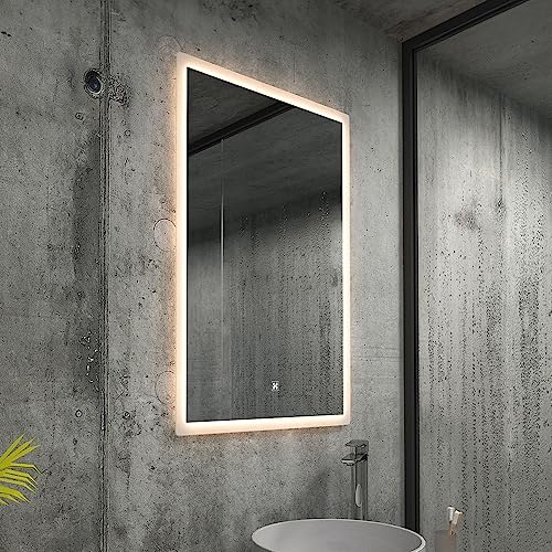 Home Deluxe - LED-Spiegel NOLA - Rechteckig 60 x 80 cm - 3 Verschiedene Lichtfarben, Antibeschlagssystem - 38 Watt Gesamtleistung I Wandspiegel Badspiegel Badezimmerspiegel
