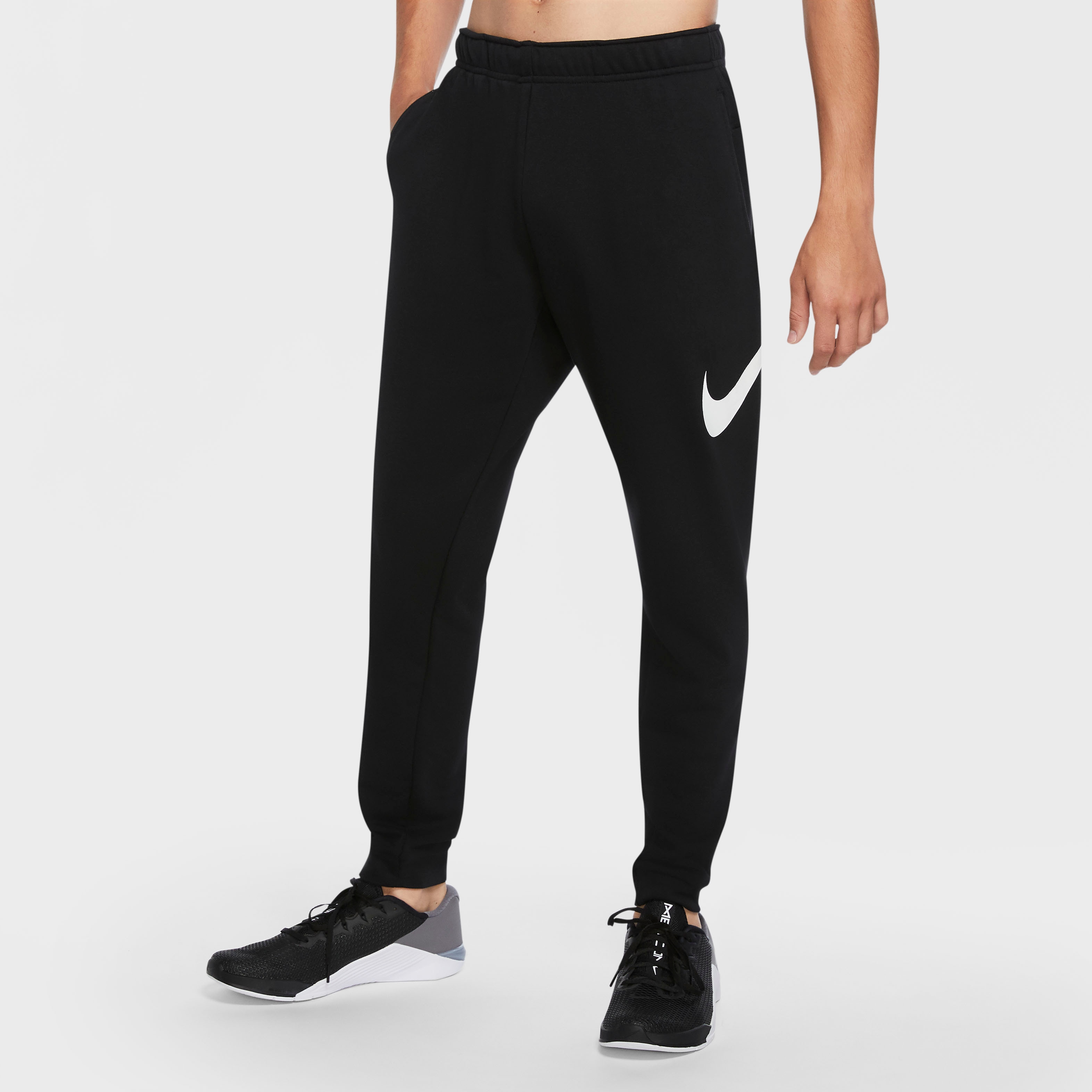 Nike Trainingshose "Dri-FIT Mens Tapered Training Pants"