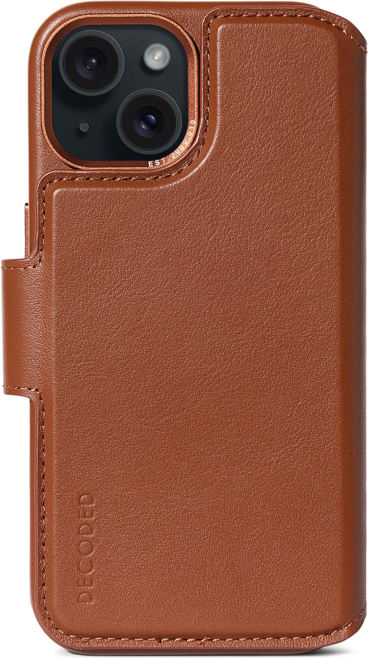 Decoded 2-in-1 Abnehmbare Schutzhülle für Apple iPhone 15 - Hochwertiges Europäisches Leder - Kartenhalter Hülle - Lederhülle - MagSafe-Kompatibel - Microfiber Lining - Tan Braun