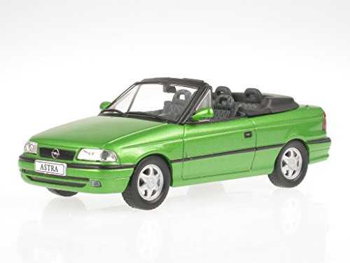 Opel Astra F Cabrio gruen Modellauto 1:43