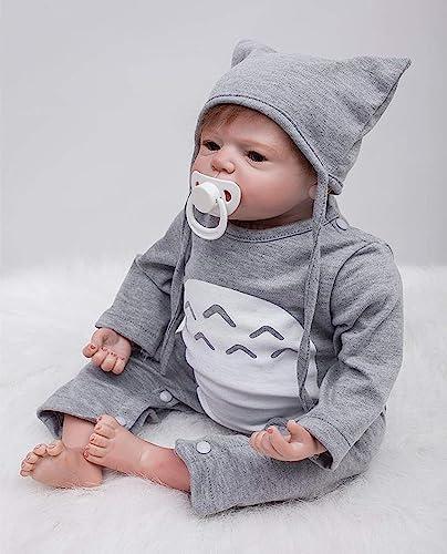 ZIYIUI Reborn Baby Puppe Realistisch Babypuppen Lebensecht Junge Silikon Grau Outfit 55 cm
