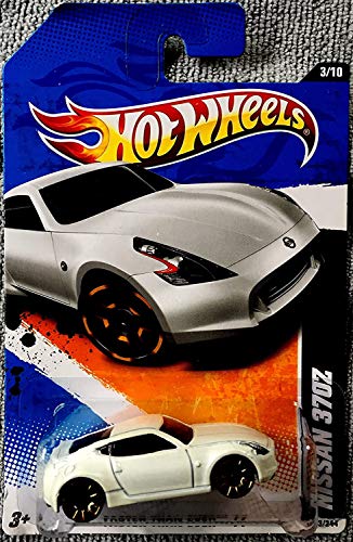 2011 Hot Wheels Faster Than Ever Nissan 370z-Red 3/10