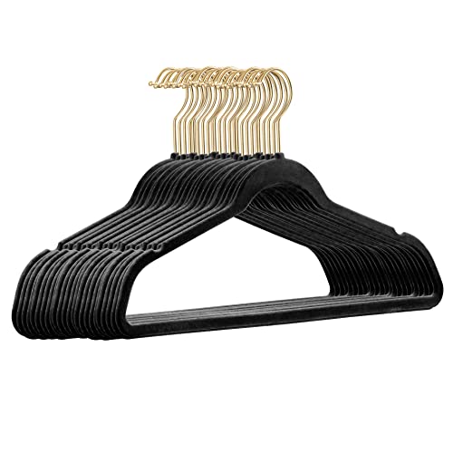 25 Stück hochwertige Samt Kleiderbügel in der Farbe Schwarz mit Gold Look Haken/Anti-Rutsch/von StickandShine