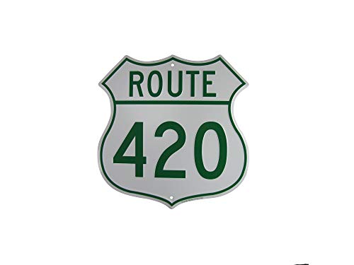 TG, LLC US Highway Route 420 geprägtes Metallschild Lustiges Weed Humor Wanddekoration