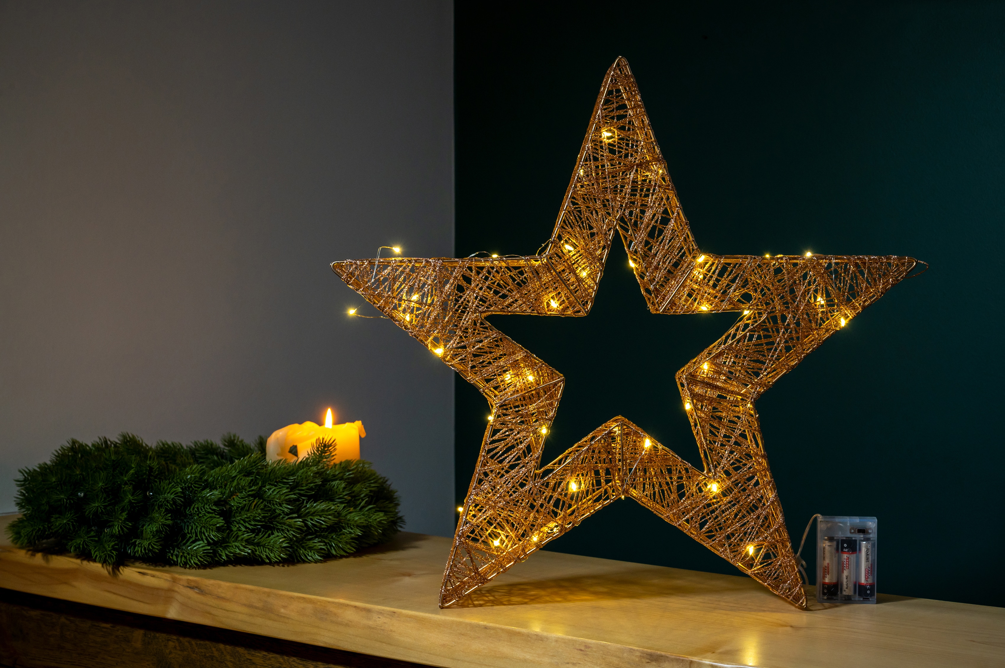 Star-Max LED Stern "Weihnachtsstern, Weihnachtsdeko", 40 flammig-flammig, nur für den Innenbereich