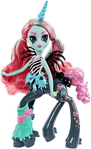 Monster High Girls Carousel Fright-Mares Extension Doll