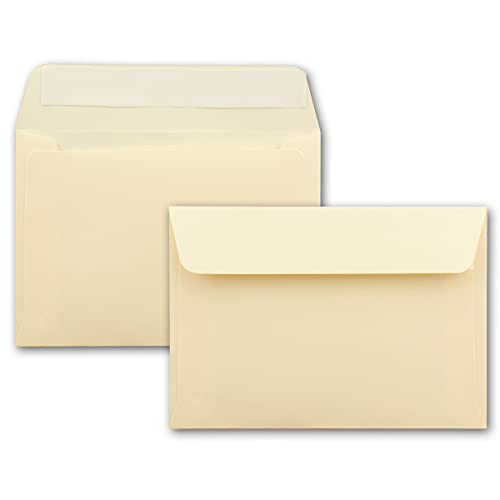 250x Brief-Umschläge B6 - Vanille (Creme) - 12,5 x 17,5 cm - Haftklebung 120 g/m² - schmale Verschluss-Lasche - hochwertige Einladungs-Umschläge