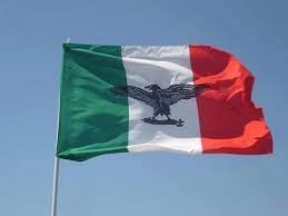 Historische Flagge Italienische Sozialrepublik, 150 x 220 cm, aus Polyester Nautik, 115 g/m² mit doppelter Falte, Seil und Mantel. Geeignet für Innen- und Außenbereiche