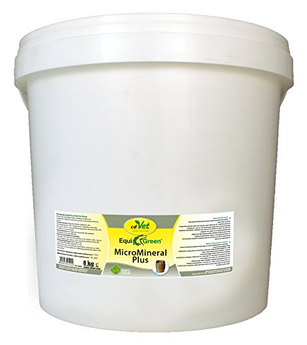 cdVet Naturprodukte EquiGreen MicroMineral plus 8 kg - Pferd - Vitamin, Mineralstoff- und Spurenelementgeber - Magnesiummangel - Zink- + Selenquelle - Magensäurebinder - Schadstoffebinder - Darm -