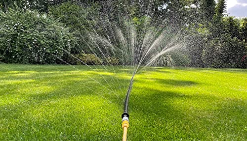 SumiSoaker - Die moderne Alternative zu Rasenregnern für kleine und große Gärten. Bewässern Sie Ihr Rasengras bei niedrigem Druck. Verstellbare Länge von 50 m