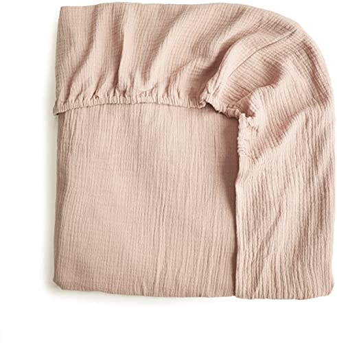 mushie Extra weiches Musselin-Spannbetttuch für Kinderbett, atmungsaktiv, 100% Baumwolle, elastische Ecken, vorgewaschen, 71 cm x 132 cm (Blush, Medium)