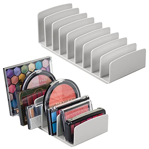 mDesign 2er-Set Kosmetik Organizer aus BPA-freiem Kunststoff – Schminkaufbewahrung mit 9 Steckplätzen – Aufbewahrungsbox für den Waschtisch, Schminktisch oder Schrank – hellgrau