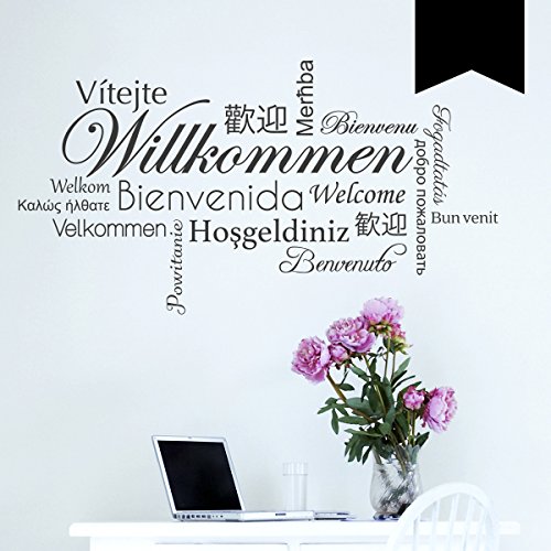 WANDKINGS Wandtattoo - Willkommen in verschiedenen Sprachen - 150 x 81 cm - Schwarz - Wähle aus 5 Größen & 35 Farben