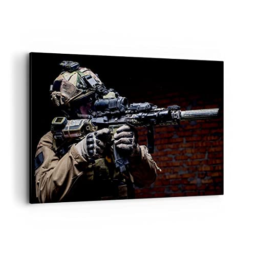 Bild auf Leinwand - Leinwandbild - Soldat Gewehr - 100x70cm - Wand Bild - Wanddeko - Wandbilder - Leinwanddruck - Bilder - Kunstdruck - Wanddekoration - Leinwand bilder - Wandkunst - AA100x70-3785