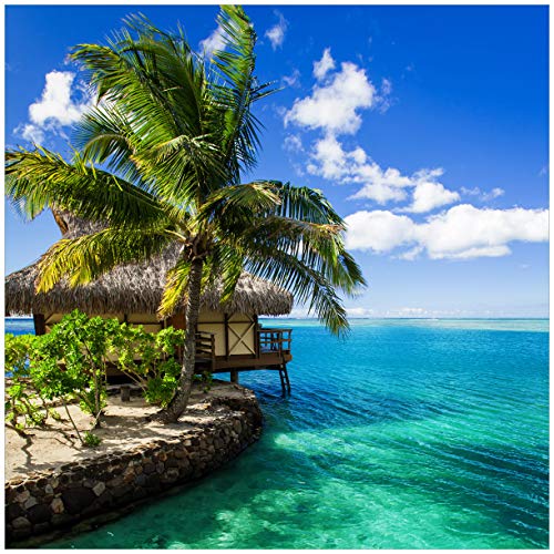 Wallario Glasbild Karibisches Meer – Einsame Hütte unter Palmen - 50 x 50 cm in Premium-Qualität: Brillante Farben, freischwebende Optik