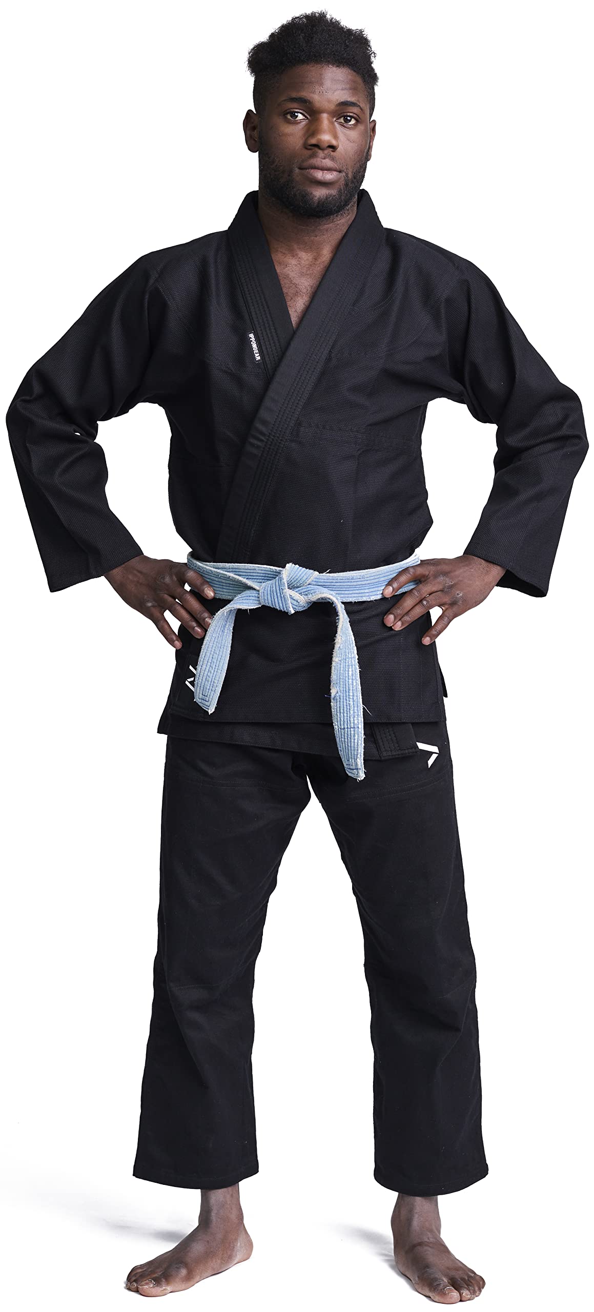 Ippon Gear BJJ GI Brazilian Jiu Jitsu Einsteiger Anzug inkl weißem Gürtel [Größe A4 I Pearl-Weave Material I 350gr/m² Stoffdichte I Reißfest] schwarz