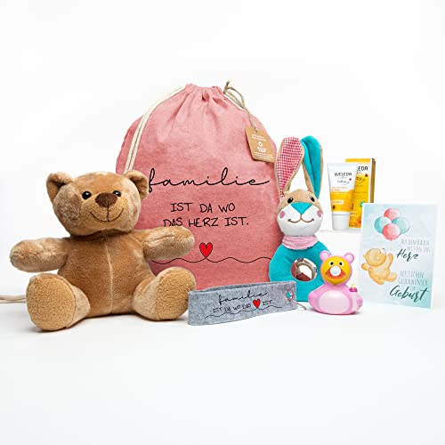 Geschenkbox zur Geburt Mädchen - Set aus Zugbeutel (rot), Schlüsselanhänger, Greifling, Teddybär, Badeente (rosa), Wundschutzcreme und Grußkarte - 7-teilig