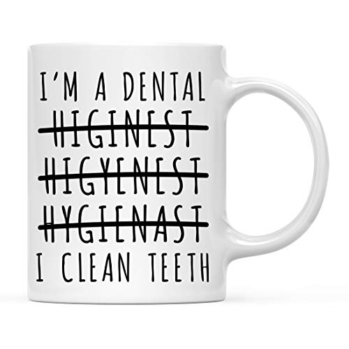 Andaz Presse, 325 ml. Lustige Kaffeetasse mit Hygiene, Ich bin ein Zahnhygienisten, I Clean Teeth, 1er Pack (1 x 1 Stück) inklusive Geschenkbox, Geburtstag, Weihnachten, Ruhestand