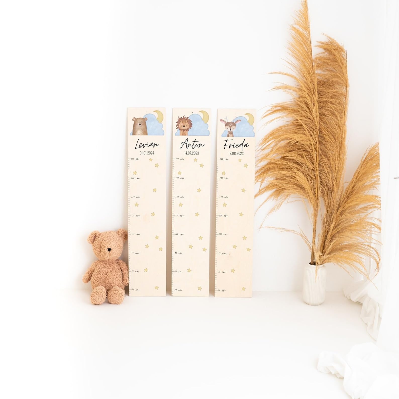 wunderwunsch - Personalisierte Messlatte Kind Holz zum Kleben oder Aufhängen - Skala 70-140cm - Süße Dekoration für Baby- & Kleinkinderzimmer (Reh)