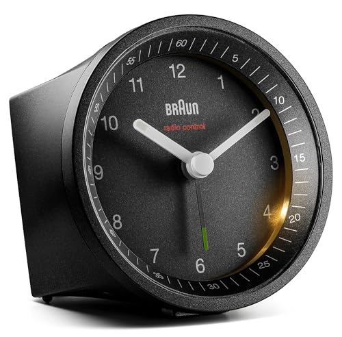 Klassischer analoger Funkwecker von Braun für die Mitteleuropäische Zeitzone (MEZ/GMT+1) mit Schlummerfunktion und Licht, ruhigem Uhrwerk, Crescendo-Alarm in Schwarz, Modell BC07B-DCF