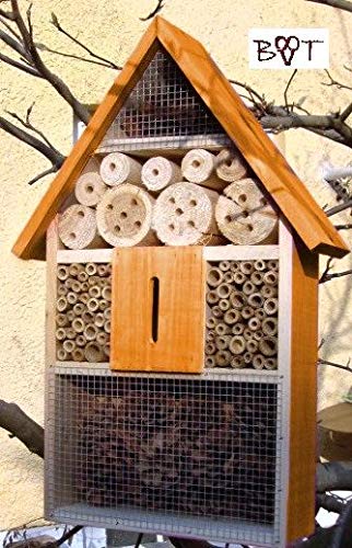 Oelbaum MEGA Insektenhaus Dunkelbraun Teak Look mit Schmetterlingshaus braun Insektenhotel Wildbienen-Hausideal für Wildbienen/Mauerbienen da Tiefe 12 cm