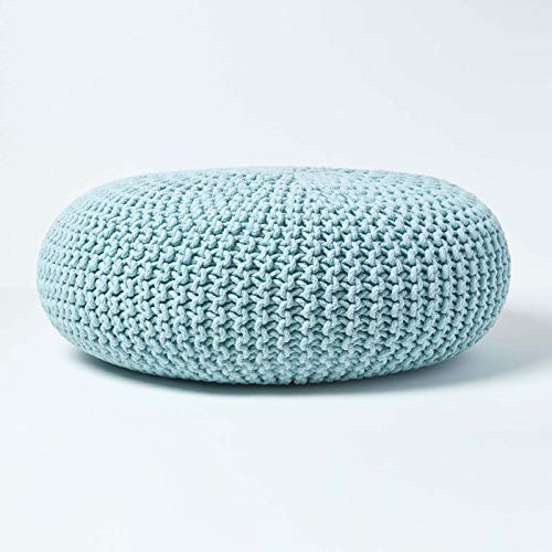 Homescapes Pouf Strickpouf rundes Bodenkissen, Sitzpouf 70 x 23 cm, gepolsterter Sitzhocker, Sitzpuff/Puff mit grob gestricktem Bezug aus 100% Baumwolle, Strickpuff, blau/hellblau