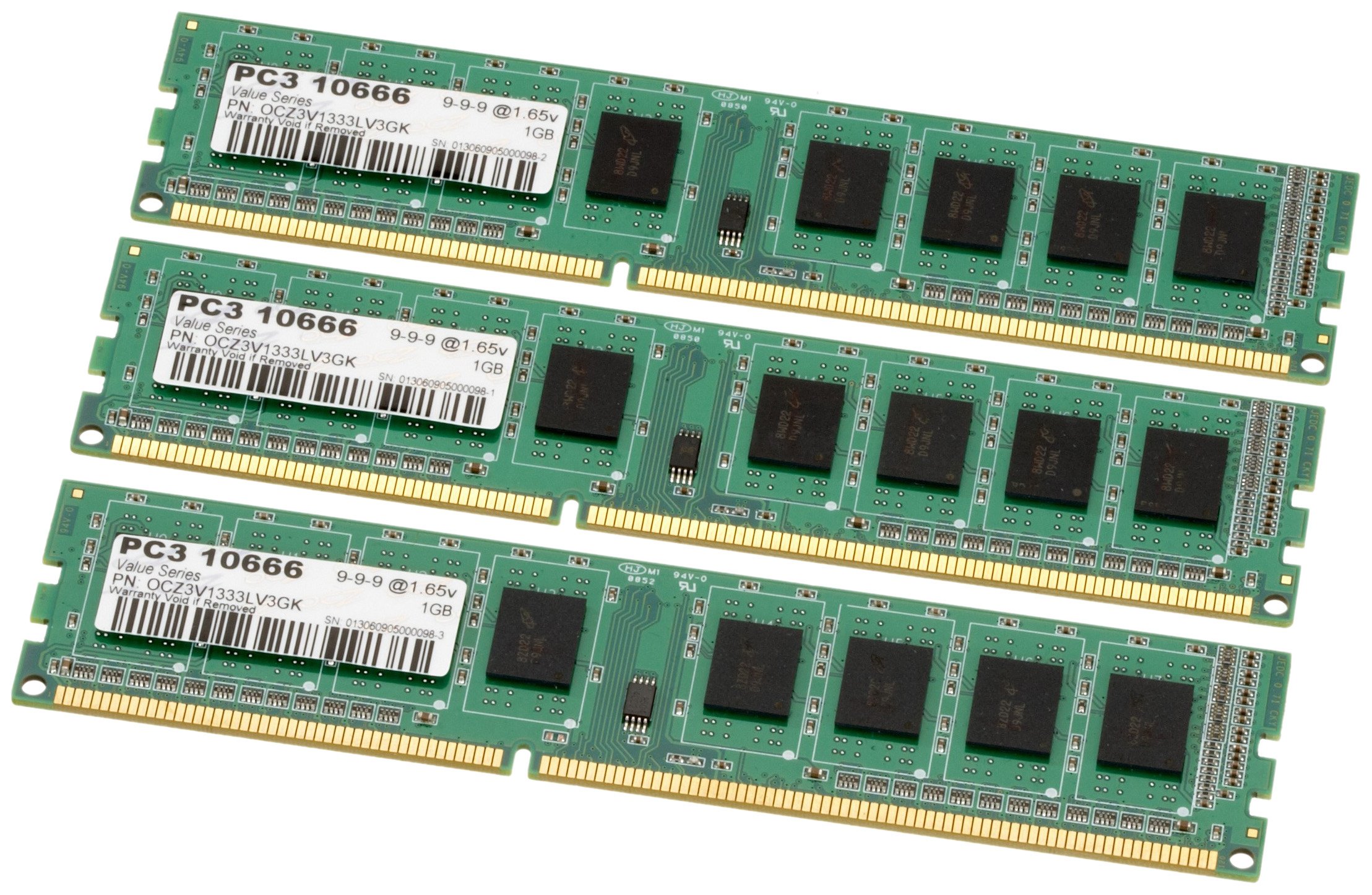 OCZ Valueram DDR3 PC3-10666 Arbeitsspeicher 3GB Kit (3X 1GB, 1333MHz, CL9)