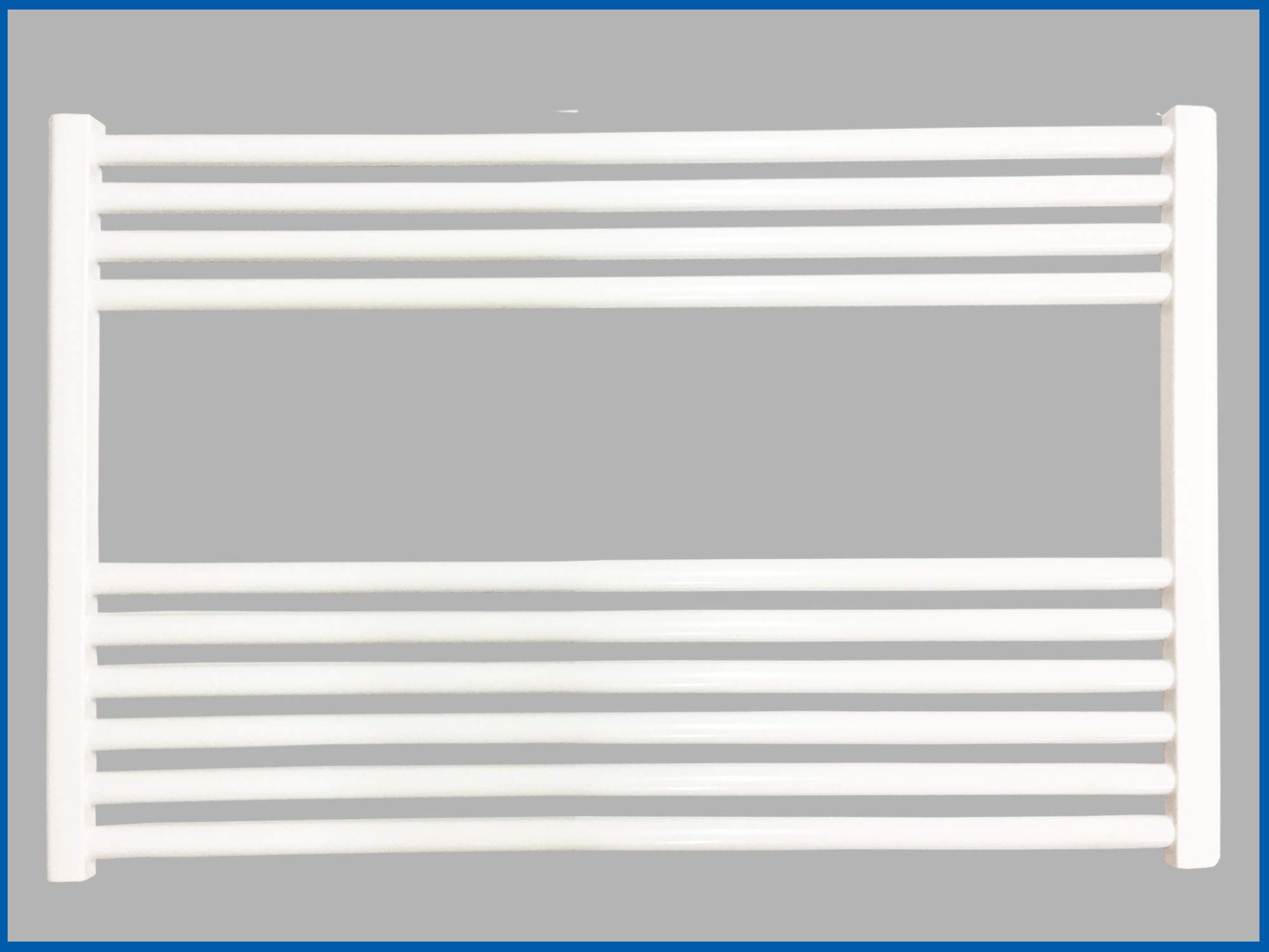 Badheizkörper SMYRNA Plus Weiß 800 x 600 mm. Gerade SONDERMAß Standard Anschluss Handtuchtrockner Handtuchwärmer
