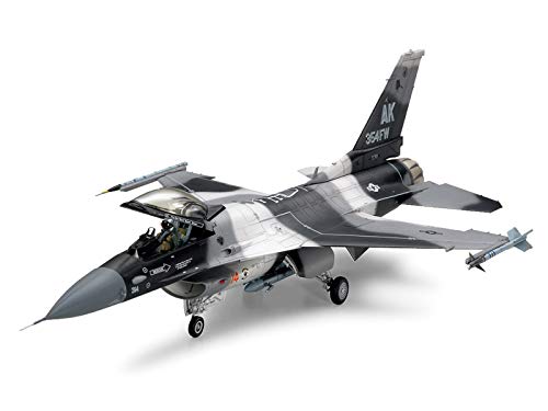 TAMIYA 300061106 - 1:48 Lockheed Martin F-16C/N Aggressor