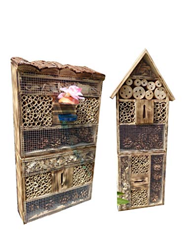 ÖLBAUM 2 x XXL insektenhotels, Spitzdach groß + Flachdach hohe Form Bienenhaus mit 2X Standfuß UND TRÄNKE insektenhotel geflammt gebrannt schwarz, Natur-HOLZFARBEN