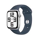 Apple Watch SE (2. Generation, 2023) (GPS, 44 mm) Smartwatch mit Aluminiumgehäuse in Silber und Sportarmband (S/M) in Sturmblau. Fitness- und Schlaftracker, Unfallerkennung, Herzfrequenzmesser