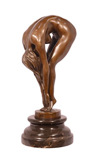 Bronzefigur Skulptur Motiv: sich beugende Frau auf Marmorsockel Akt bronze Höhe 24,4 cm
