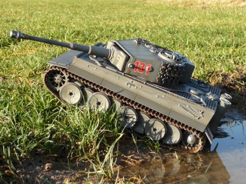 TORRO HengLong RC Panzer T 34/85 Maßstab 1/16 mit INFRAROT GEFECHTSYSTEM