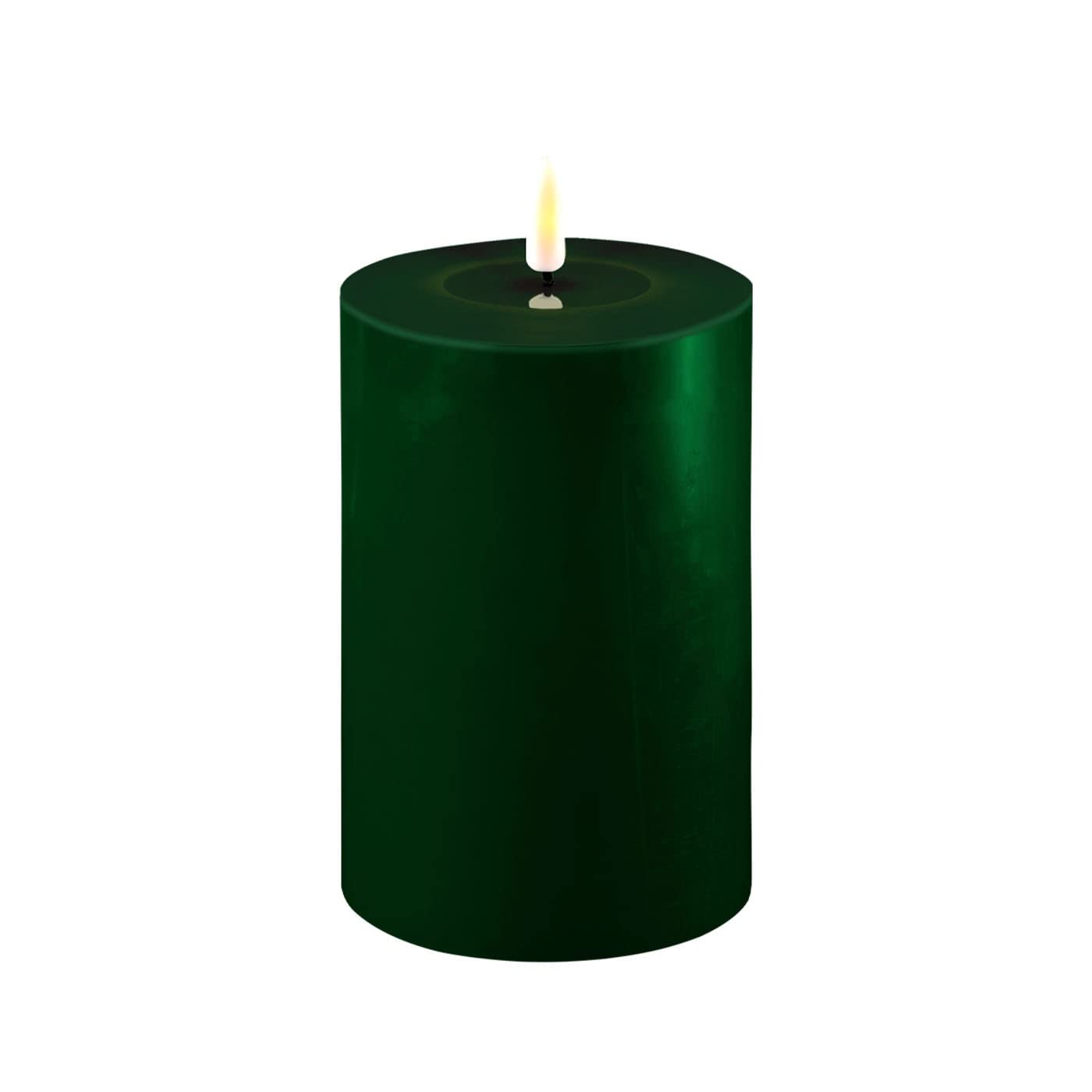 ReWu LED Kerze Deluxe Homeart, Indoor LED-Kerze mit realistischer Flamme auf einem Echtwachsspiegel, warmweißes Licht -Dunkel Grün 10 x 15 cm