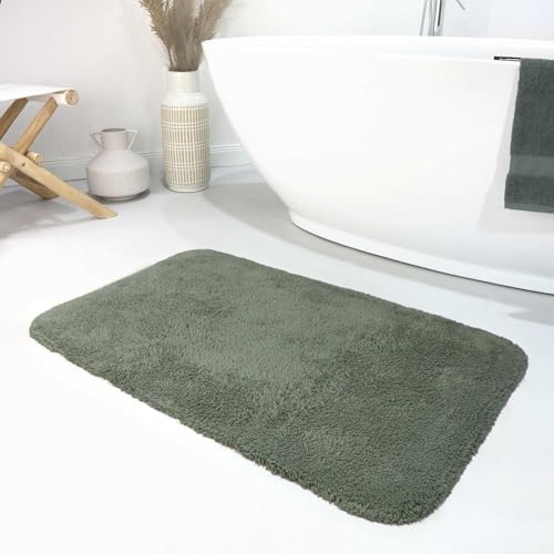Wecon Home Moderner Flauschiger und waschbarer Badezimmerteppich aus Baumwolle - Ole (70 x 120 cm, grün)