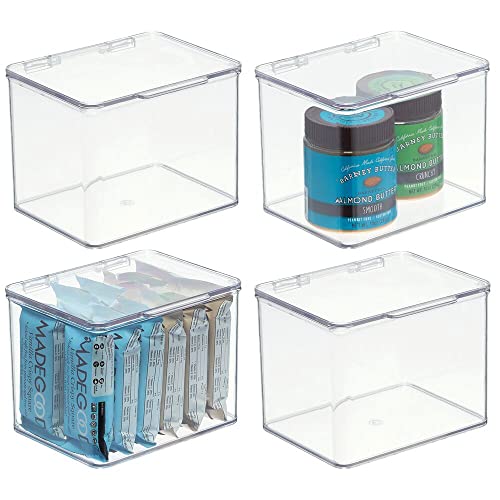 mDesign Küchen Organizer – stapelbare Vorratsdosen für Küchenregal und Vorratskammer – Kühlschrankbox aus BPA-freiem Kunststoff mit Klappdeckel – 4er-Set – durchsichtig