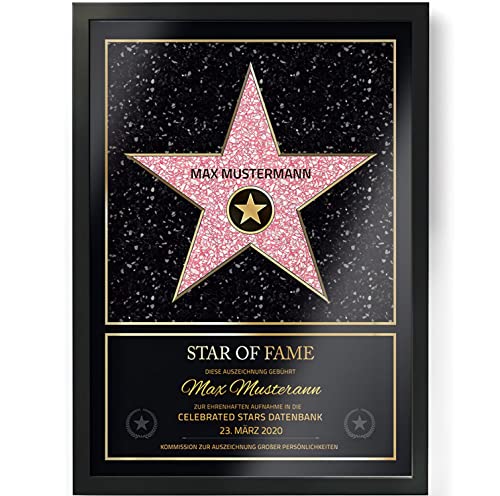 GOODS+GADGETS Persönlicher Hollywood Stern Walk of Fame Stil - Star of Fame Urkunde mit Name und Holzrahmen Personalisiert mit Namen und Datum Wanddeko mit Bilderrahmen (DIN A4-21 x 30 cm)