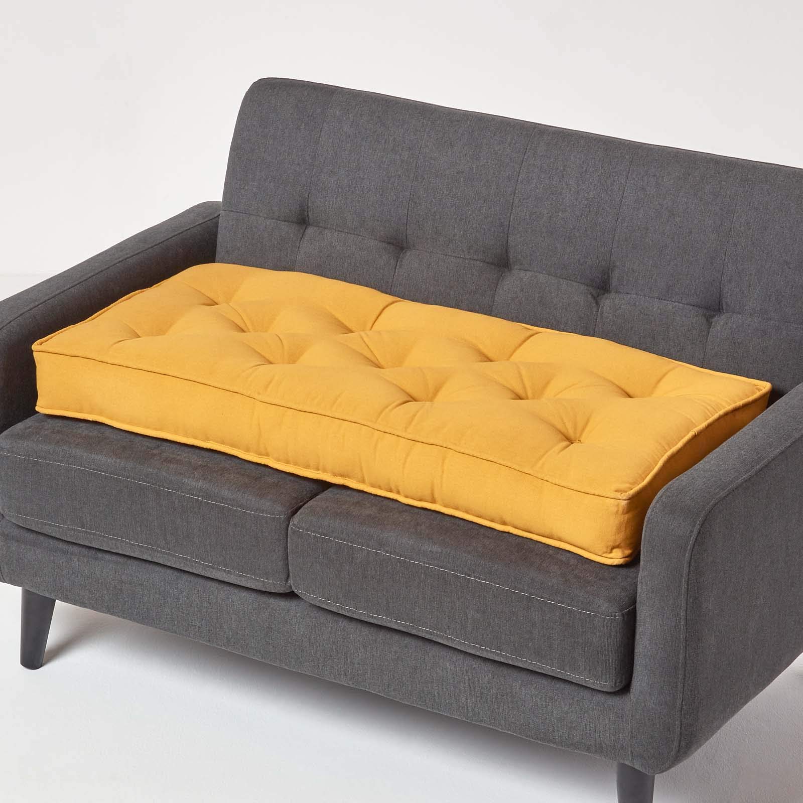 Homescapes Langes Sitzkissen senfgelb 100x48 cm, Dicke Sofa-Auflage gepolstert, Sitzauflage Sofa mit Baumwollbezug