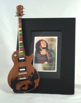 BOB MARLEY Miniatur Gitarre Foto Rahmen One Love
