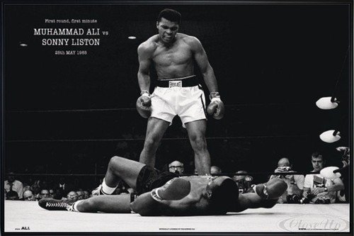 Close Up Muhammad Ali Poster (62x93 cm) gerahmt in: Rahmen schwarz