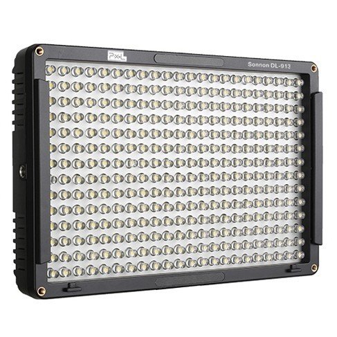 Kraftvolle 308 LED´s 1600LM flimmerfreie Leuchte mit Funk-Steuerung bis zu 3 Leuchten (ca. 100 Meter) – Stativadapter & 2 Filter